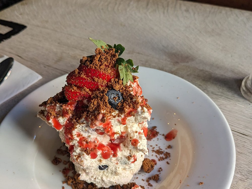 Eton Mess