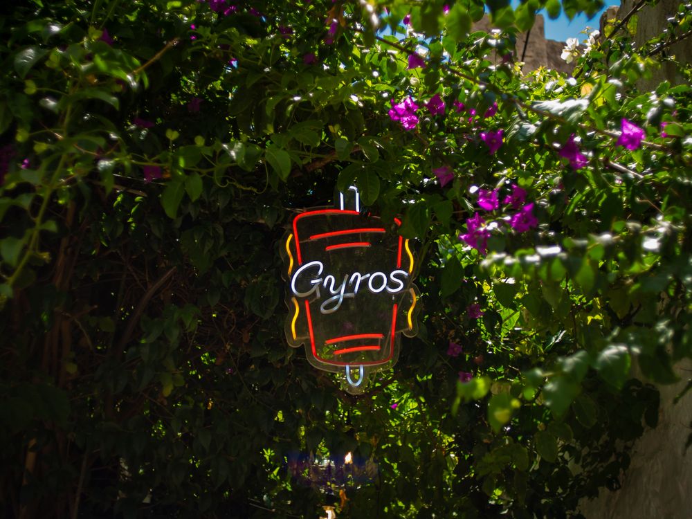 Gyros